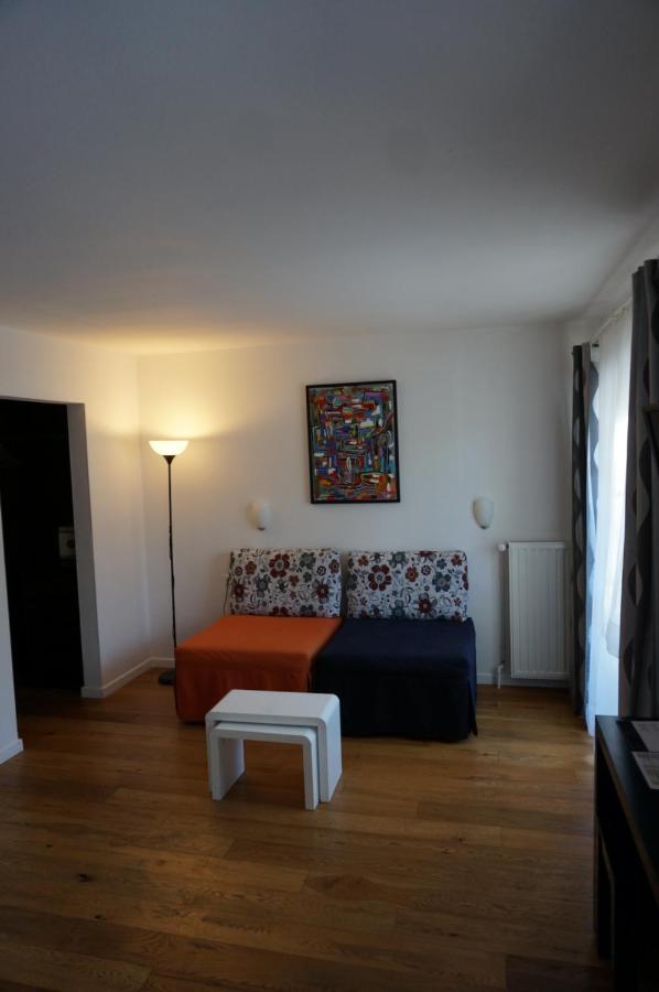 7 Bed and breakfast 2*