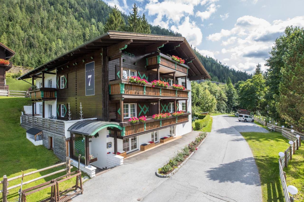 7 2* Flachau